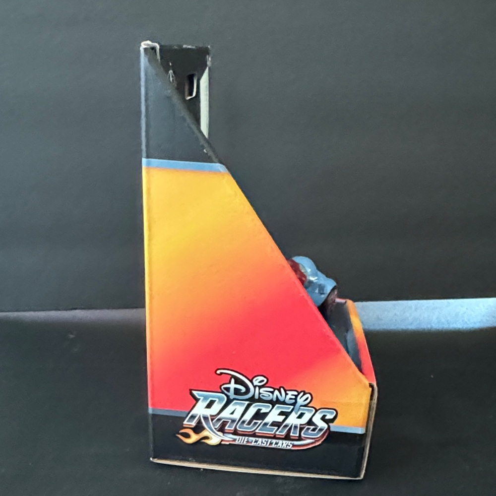 Disney Racers Die Cast Cars Space Racing Stitch NIP New 1:64 Scale - Picture 2 of 11